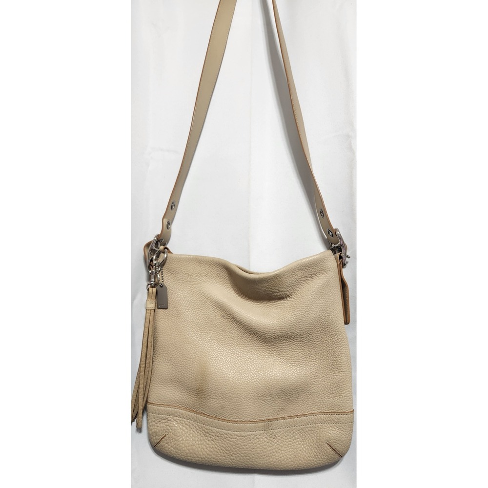 Coach Cream Beige Leather Hobo Shoulder Bag Crossbody Tassel L05S-3796